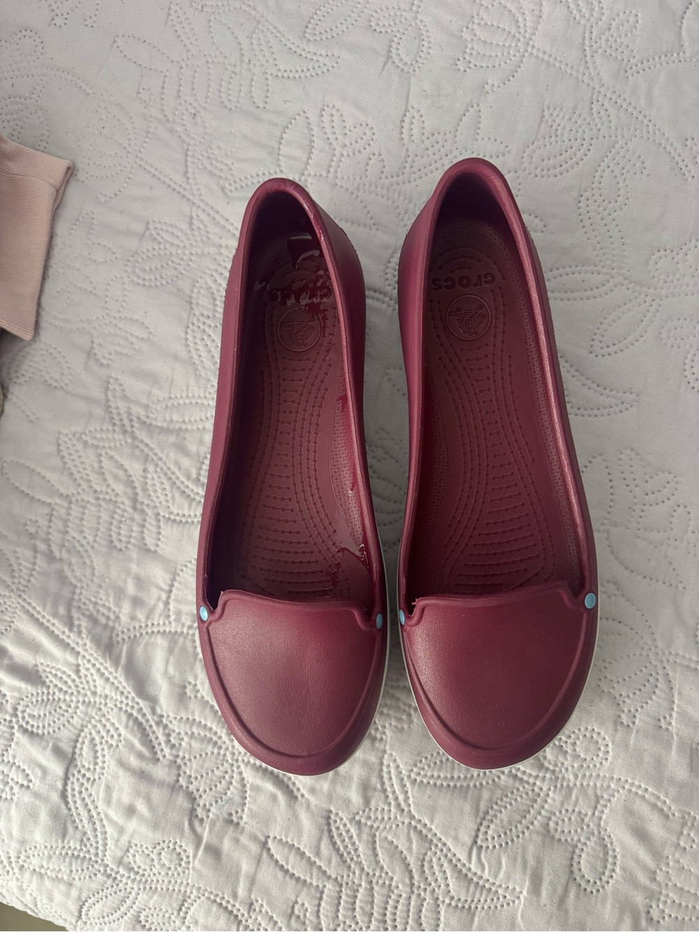 CROCS Women's Burgundy Slip-On Ballet Flats
